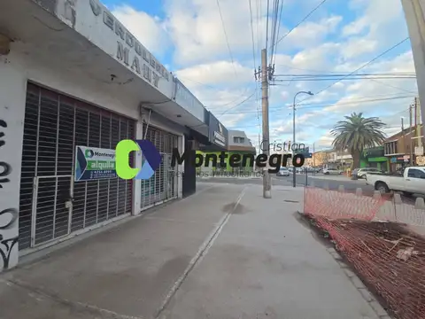 LOCAL ALQUILER BERAZATEGUI ZONA COMERCIAL