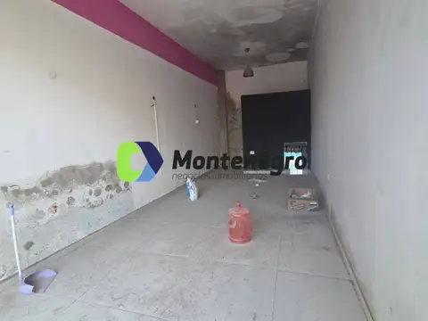 LOCAL ALQUILER BERAZATEGUI ZONA COMERCIAL
