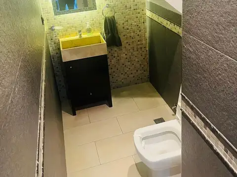 Depto Tipo Casa en Venta de 4 ambientes