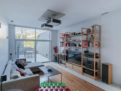 Depto Tipo Casa en Venta de 6 ambientes