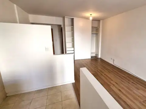 ALQUILER MONOAMBIENTE C/BALCÓN EN VILLA SANTA RITA