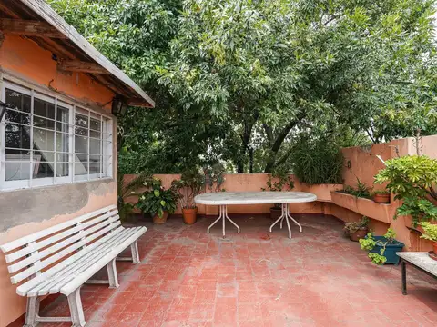 PH 3 AMBIENTES VENTA FLORES TERRAZA BALCON