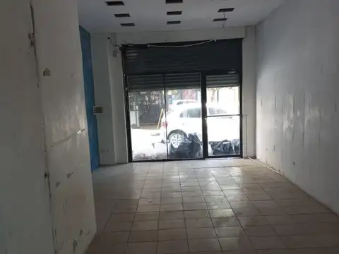 Local en Venta 60 años