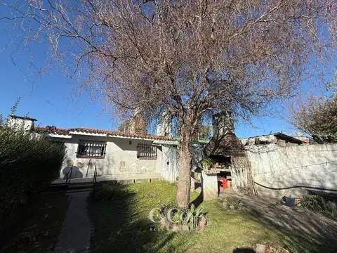 2 Unidades de vivienda (una a terminar) en 400m² de terreno a 300mts de Ruta 28 - B° Marimat, Tanti.