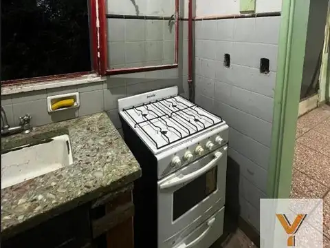 Casa en venta - 4 Dormitorios 3 Baños - Villa Adelina
