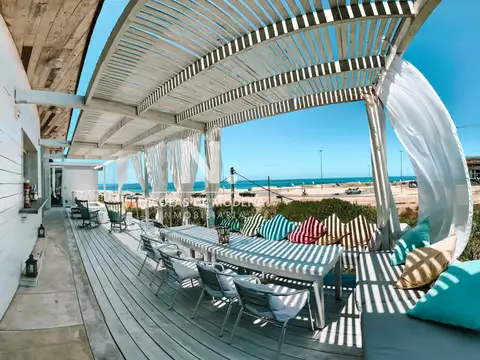 Casa en Venta con vista al mar, El Chorro