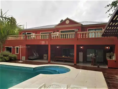 Casa en Venta de 5 dormitorios