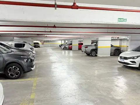 Cochera Cubierta  en VENTA en Villa Urquiza