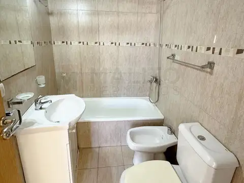 DEPARTAMENTO 2 AMBIENTES CON BALCÓN
