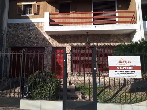 Juan Larrea 800