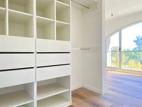 Departamento en Alquiler con 1 cocheras
