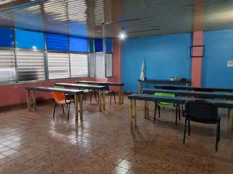 Vende Local en Sarandi