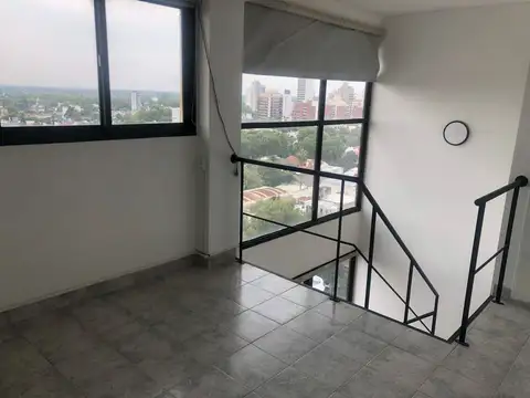 Avenida Hipólito Yrigoyen 8300