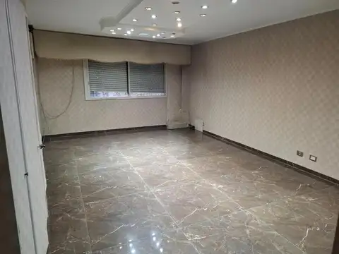 VENTA 4 amb  con dep, 2 baños comp, pallier priv, cochera, seguridad, exc ubic