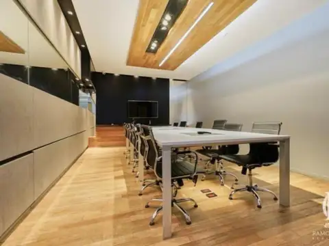 Departamento en Alquiler con 4 cocheras