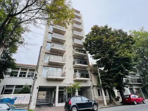 Semipisos 2 ambientes a la calle a Estrenar