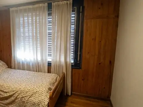 Depto Tipo Casa 5 ambientes con 1 baño