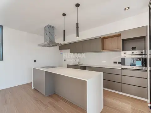 Casa en Venta al Oeste
