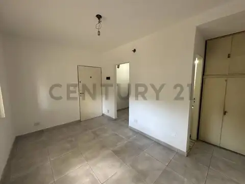 Santo Tomé 2600, Piso 0