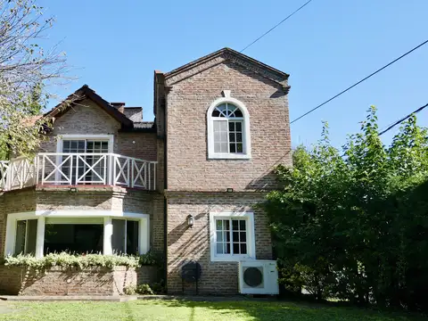 Casa en Venta en Club Privado Loma Verde, USD 180.000