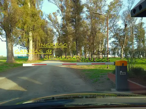 VENTA Lote unico 1735m2 en "3 Pinos" en Barrio con seguridad Para vivir con la naturaleza