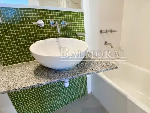 Departamento en Alquiler Temporal con 1 cocheras