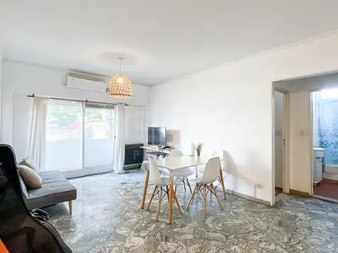 Depto Tipo Casa en Venta de 2 ambientes