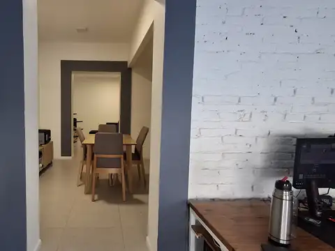 Depto Tipo Casa en Alquiler de 4 ambientes