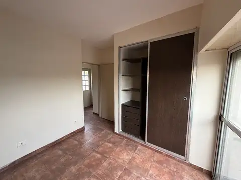 Depto Tipo Casa en Venta de 1 dormitorio