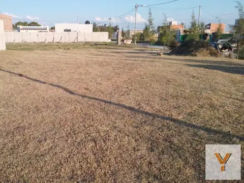 Terreno en Venta 25  mts Fondo