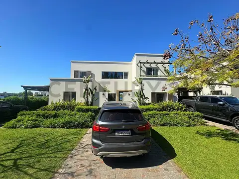 Casa en Alquiler Temporal de 4 dormitorios
