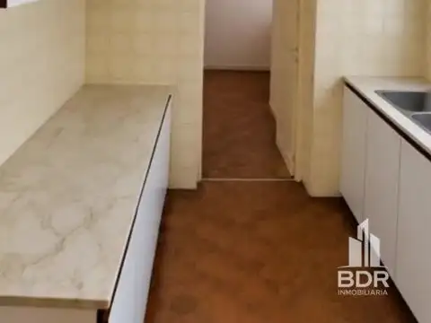Departamento 5 ambientes con 2 baños