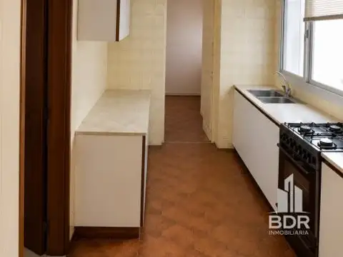 Departamento en venta | 2 dormitorios + comodín | España 944 | Apto crédito