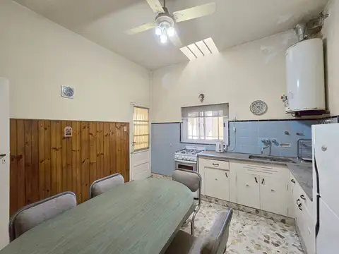 VENTA CASA 3 AMBIENTES ITUZAINGO CENTRO