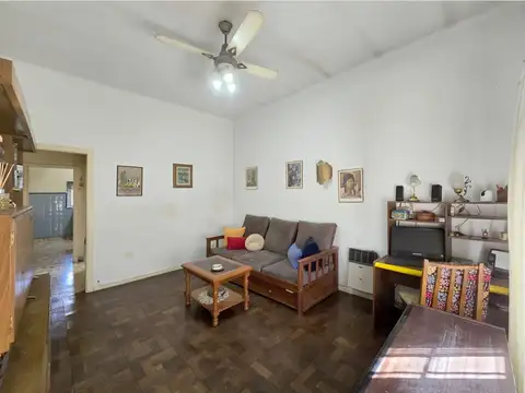 Domingo Olivera 1100