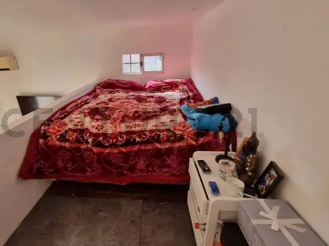 Venta PH 2 ambientes y medio, Parque Chacabuco OPORTUNIDAD 