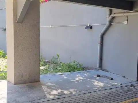 Cochera en venta - 15Mts2 - Villa Luro