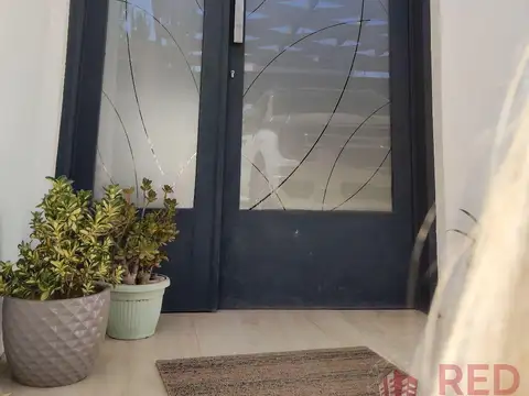 Casa en Barrio La Alameda - Cipolletti