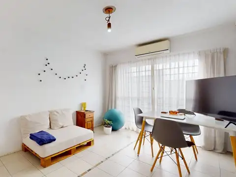 PH 3 ambientes en alquiler calle 39 en La Plata 