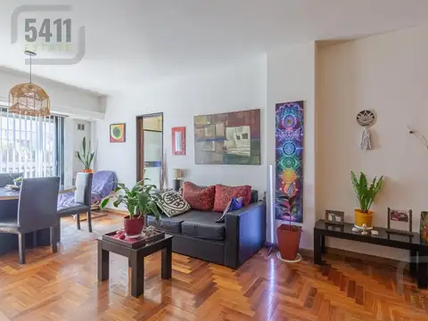 Venta Departamento 3 ambientes a frente con Balcon Terraza en Caballito