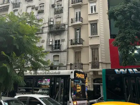 Avenida Santa Fe 1100