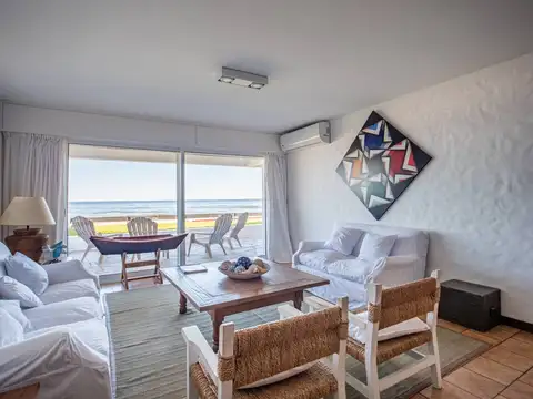 Departamento en alquiler de 3 dormitorios frente al mar en la Punta - El Vigía