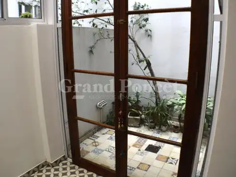 Depto Tipo Casa en Alquiler 80 años