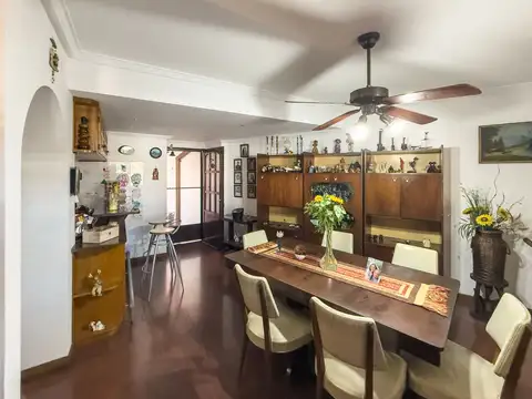 Depto Tipo Casa en Venta de 4 ambientes