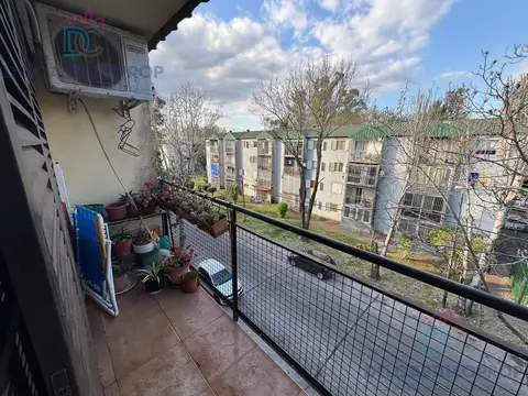 3 Ambientes Luminoso en Complejo Mil Viviendas - Listo para Habitar