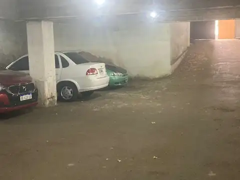 VENTA 6 COCHERAS EN BLOQUE EN ADROGUÉ