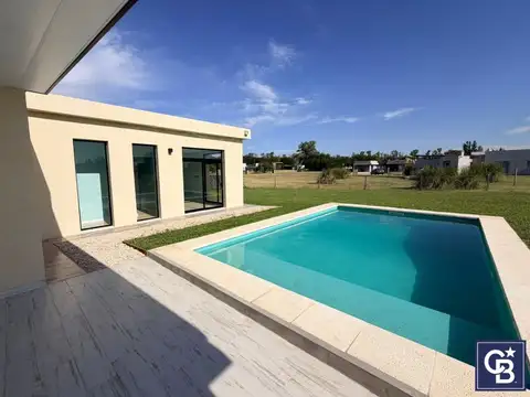 Casa en Venta en Medal Country club, USD 248.000