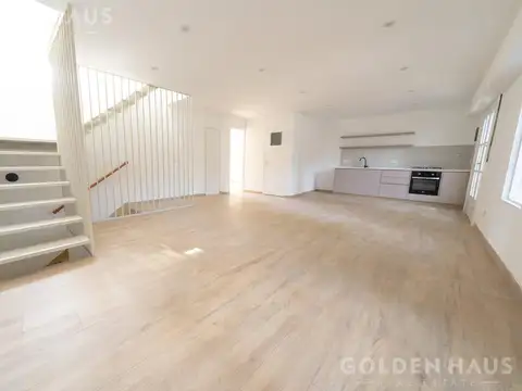 Depto Tipo Casa en Venta de 6 ambientes