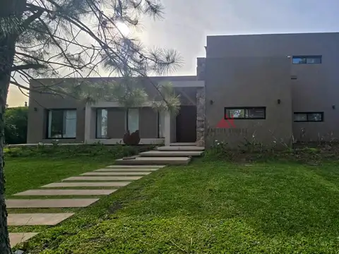 Casa  en Alq. Temporario en La Arboleda de Capilla, Exaltación de la Cruz, G.B.A. Zona Norte