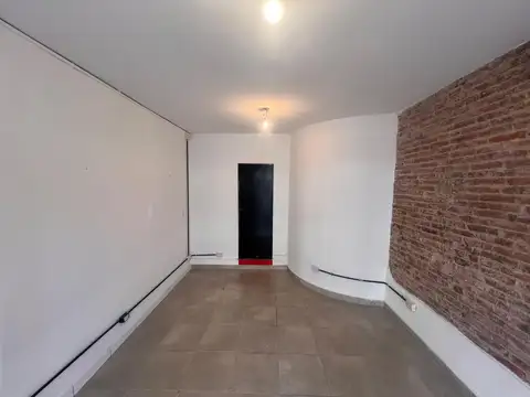 Local en Alquiler en San Fernando Vias  /  Centro, $ 750.000